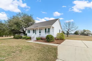 100 Trail Ridge Dr, Benson, NC 27504 - Photo 6