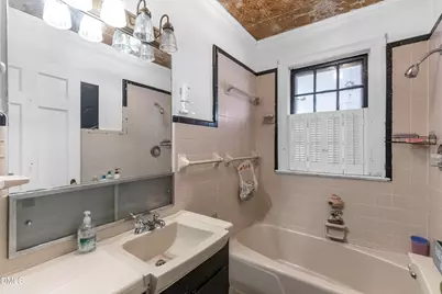 106 E 2nd Street, Princeton, NC 27569 - Photo 20