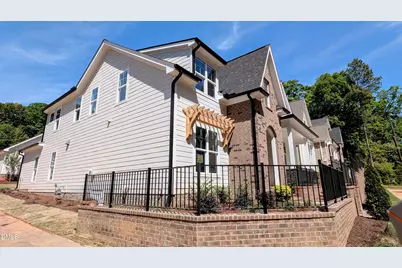 726 Powell Drive, Raleigh, NC 27606 - Photo 2