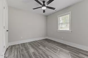 546 Rock Canyon Dr, Fayetteville, NC 28303 - Photo 14