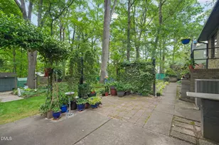 5523 Newberry Dr, Raleigh, NC 27609 - Photo 46