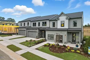 1107 Palisade Bluff Ln, Apex, NC 27502 - Photo 4