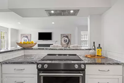 2925 Wycliff Road, Raleigh, NC 27607 - Photo 14