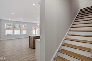 917 Westerland Wy, Durham, NC 27703 - Photo 2