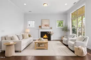 33 Heatherwood Dr, Chapel Hill, NC 27516 - Photo 18