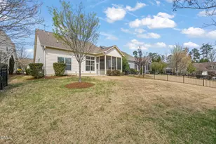 33 Heatherwood Dr, Chapel Hill, NC 27516 - Photo 36