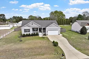 35 Fox Run Ct, Benson, NC 27504 - Photo 34