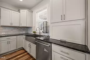 477 Beacon Ridge Blvd, Chapel Hill, NC 27516 - Photo 18