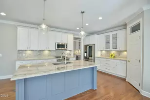 110 Bayview Dr, Chapel Hill, NC 27516 - Photo 20