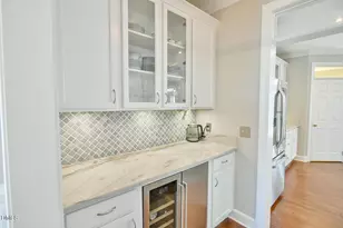 110 Bayview Dr, Chapel Hill, NC 27516 - Photo 14