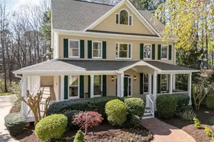 110 Bayview Dr, Chapel Hill, NC 27516 - Photo 1