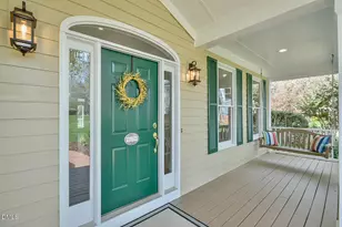 110 Bayview Dr, Chapel Hill, NC 27516 - Photo 4