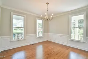 110 Bayview Dr, Chapel Hill, NC 27516 - Photo 12