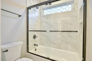 110 Bayview Dr, Chapel Hill, NC 27516 - Photo 34