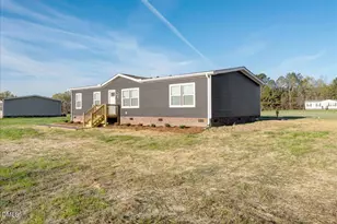 71 Falls Ln, Henderson, NC 27536 - Photo 4