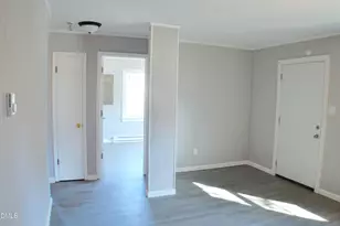 713 Water St, Henderson, NC 27536 - Photo 2