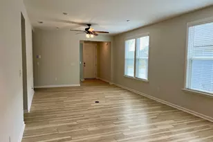 8208 White Star Dr, Fuquay-Varina, NC 27526 - Photo 4