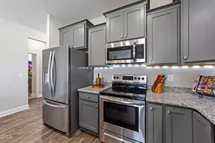 70 Altimont St, Smithfield, NC 27577 - Photo 6