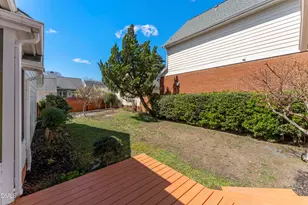 107 Crestpoint Ct, Cary, NC 27513 - Photo 42