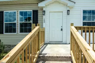 100 Cottonwood Ct, Kenly, NC 27542 - Photo 2