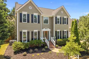 103 Moss Rose Ct, Cary, NC 27518 - Photo 2