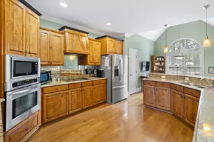 1004 Dunleigh Rd, Burlington, NC 27215 - Photo 12