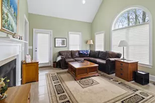 1004 Dunleigh Rd, Burlington, NC 27215 - Photo 6