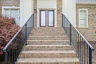 1004 Dunleigh Rd, Burlington, NC 27215 - Photo 2