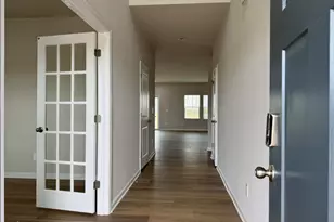 102 Klamath Dr, Garner, NC 27529 - Photo 2