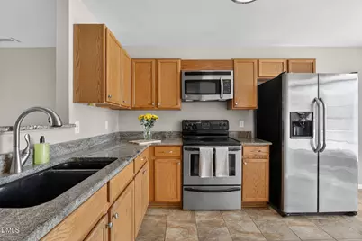 204 Knightsborough Way, Apex, NC 27502 - Photo 8
