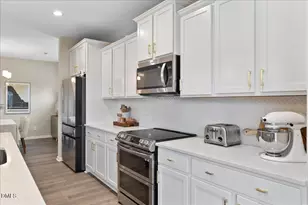 1237 Huffington Oak Dr, Willow Springs, NC 27592 - Photo 8