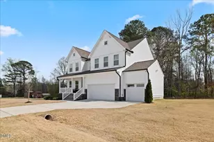 1237 Huffington Oak Dr, Willow Springs, NC 27592 - Photo 4