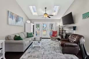 2 Mattie Ct, Durham, NC 27704 - Photo 2