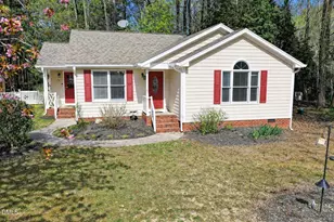 121 Fox Run Rd, Youngsville, NC 27596 - Photo 2