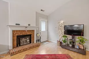 204 Thorncrest Dr, Apex, NC 27539 - Photo 8