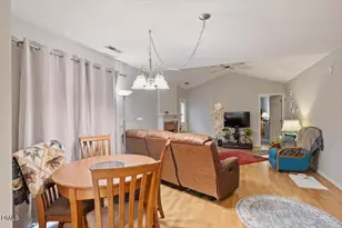 204 Thorncrest Dr, Apex, NC 27539 - Photo 18