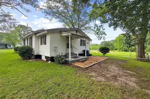 612 N 4th St, Smithfield, NC 27577 - Photo 28