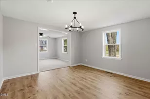 612 N 4th St, Smithfield, NC 27577 - Photo 8