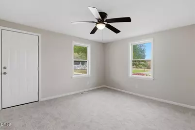 612 N 4th Street, Smithfield, NC 27577 - Photo 4