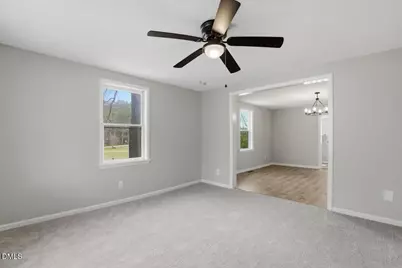 612 N 4th Street, Smithfield, NC 27577 - Photo 6