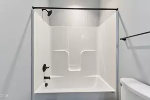 205 S Eastwood Dr, Benson, NC 27504 - Photo 34