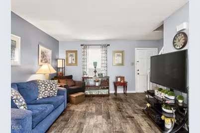 1042 Nottingham Court, Cary, NC 27511 - Photo 4