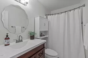 2090 Crawford Dairy Rd, Chapel Hill, NC 27516 - Photo 30