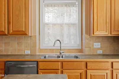 101 Fringe Tree Court, Cary, NC 27519 - Photo 8