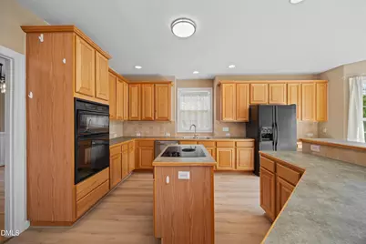 101 Fringe Tree Court, Cary, NC 27519 - Photo 8