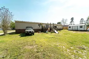 401 Morehead Dr, Willow Springs, NC 27592 - Photo 16