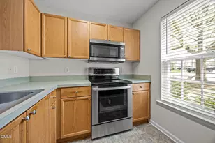 6032 Osprey Cove Dr, Raleigh, NC 27604 - Photo 8