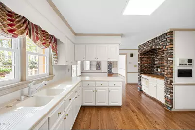 109 Queensferry Road, Cary, NC 27511 - Photo 6