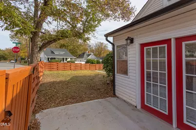 1109 N Elizabeth Street, Durham, NC 27701 - Photo 38