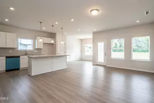 1672 Elk Run Dr, Fayetteville, NC 28312 - Photo 4